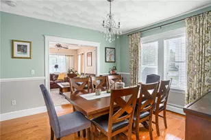 49 N County St, East Providence, RI 02914 - Photo 9