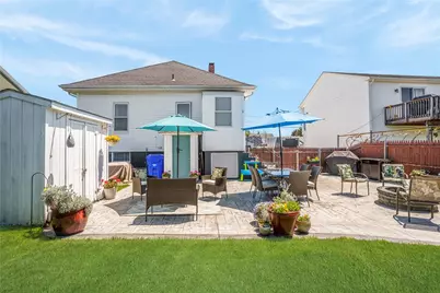 49 North County Street, East Providence, RI 02914 - Photo 29