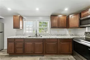 5 Bradley St, Providence, RI 02908 - Photo 9