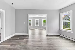 61 Glenham St, Providence, RI 02907 - Photo 35