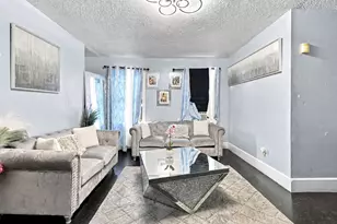 61 Glenham St, Providence, RI 02907 - Photo 39