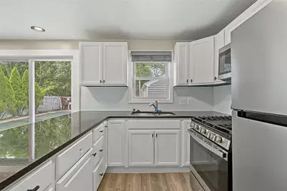 15 Don Court, Pawtucket, RI 02861 - Photo 3