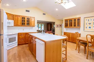 8 Continental Rd, Smithfield, RI 02828 - Photo 11