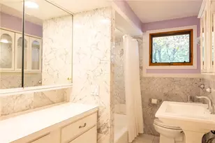 8 Continental Rd, Smithfield, RI 02828 - Photo 27