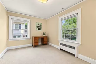 49 Laurel Ave, Providence, RI 02906 - Photo 25