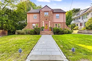 49 Laurel Ave, Providence, RI 02906 - Photo 1