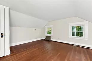 49 Laurel Ave, Providence, RI 02906 - Photo 31