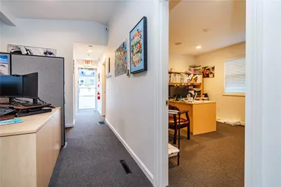 1155 Newport Avenue, Pawtucket, RI 02861 - Photo 19