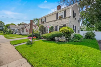 30 Beacon Circle, Cranston, RI 02910 - Photo 3