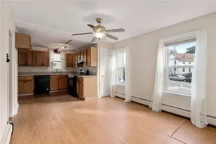 180 Beechwood Ave, Pawtucket, RI 02860 - Photo 5