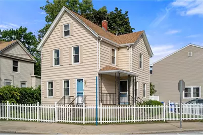 180 Beechwood Avenue #3, Pawtucket, RI 02860 - Photo 1