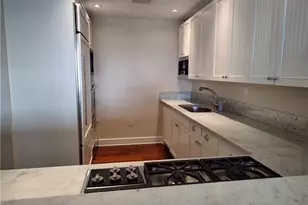 1 Tower Dr, Portsmouth, RI 02871 - Photo 7