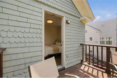 629 Thames Street #2, Newport, RI 02840 - Photo 17