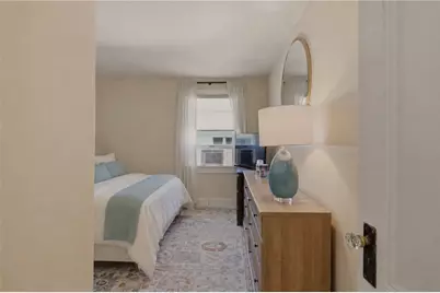 629 Thames Street #2, Newport, RI 02840 - Photo 9
