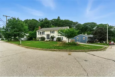 30 Setian Lane, West Warwick, RI 02893 - Photo 5