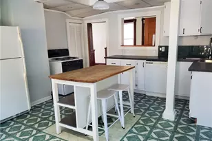 7 Union St, Warren, RI 02885 - Photo 5