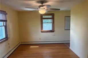 12 Greenway Dr, Bristol, RI 02809 - Photo 11