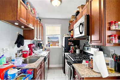 419 Orms Street, Providence, RI 02908 - Photo 9