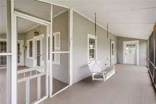 133 Terrace Ave, East Providence, RI 02915 - Photo 5