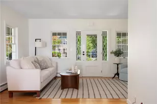 133 Terrace Ave, East Providence, RI 02915 - Photo 11