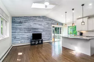 59 Mohawk St, Coventry, RI 02816 - Photo 3