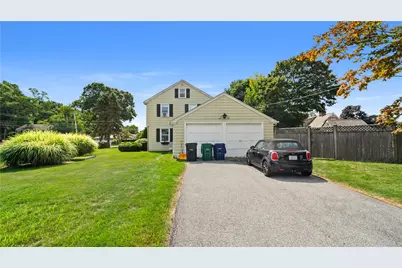 27 Merry Mount Drive, Warwick, RI 02888 - Photo 3