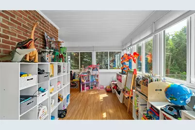 27 Merry Mount Drive, Warwick, RI 02888 - Photo 17