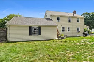 27 Merry Mount Dr, Warwick, RI 02888 - Photo 27