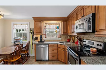 27 Merry Mount Drive, Warwick, RI 02888 - Photo 11