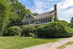 1729 S Rd, South Kingstown, RI 02881 - Photo 3