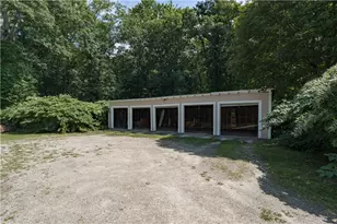 1729 S Rd, South Kingstown, RI 02881 - Photo 25