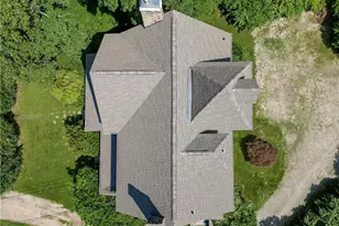 1729 S Rd, South Kingstown, RI 02881 - Photo 39