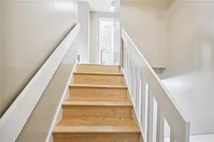 17 Clara Ln, Narragansett, RI 02882 - Photo 3