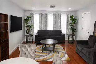 24 Hymer St, Providence, RI 02908 - Photo 3