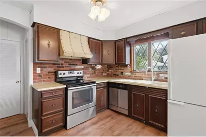 80 Knollwood Avenue, Cranston, RI 02910 - Photo 3