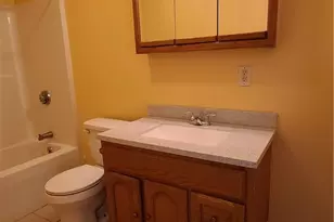 235 Wadsworth St, Providence, RI 02909 - Photo 9