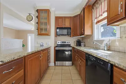 43 Crothers Avenue, Cranston, RI 02910 - Photo 19