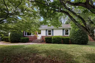108 Longfellow Dr, Warwick, RI 02818 - Photo 1