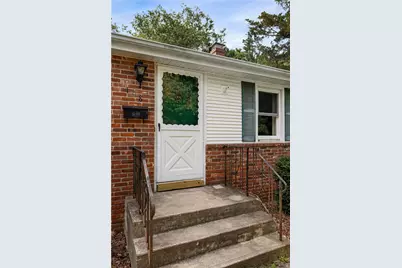 108 Longfellow Drive, Warwick, RI 02818 - Photo 3