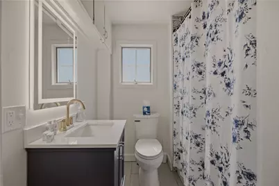629 Thames Street #2, Newport, RI 02840 - Photo 13