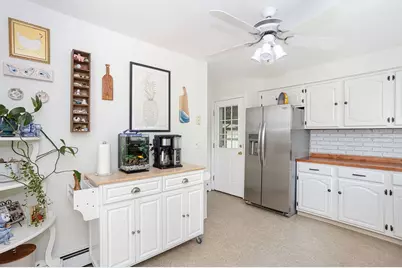 49 Evergreen Drive, Portsmouth, RI 02871 - Photo 15