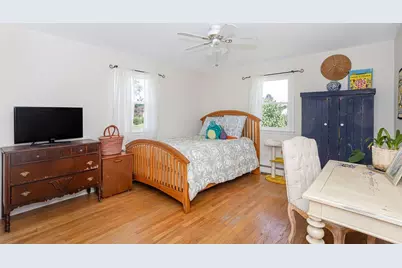 49 Evergreen Drive, Portsmouth, RI 02871 - Photo 17