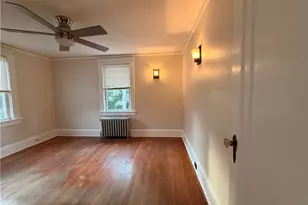 10 Channing St, Newport, RI 02840 - Photo 29