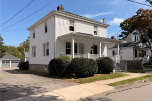 10 Channing St, Newport, RI 02840 - Photo 3