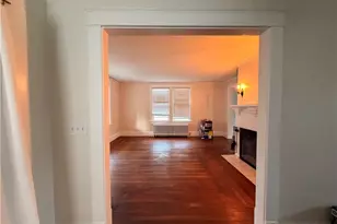 10 Channing St, Newport, RI 02840 - Photo 11