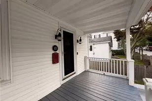 10 Channing St, Newport, RI 02840 - Photo 5