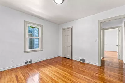 435 Auburn Street, Cranston, RI 02910 - Photo 9