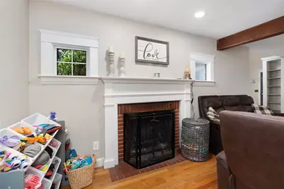 24 Kenmore Street, West Warwick, RI 02893 - Photo 15