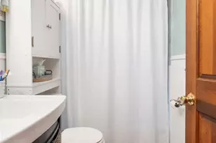 24 Kenmore St, West Warwick, RI 02893 - Photo 17