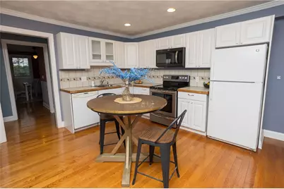 2799 Pawtucket Avenue, East Providence, RI 02914 - Photo 1